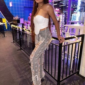 Denim distressed pants